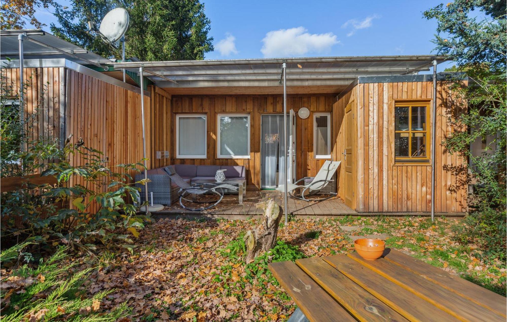 Nice Home In Zeulenroda-Triebes With Sauna Екстериор снимка