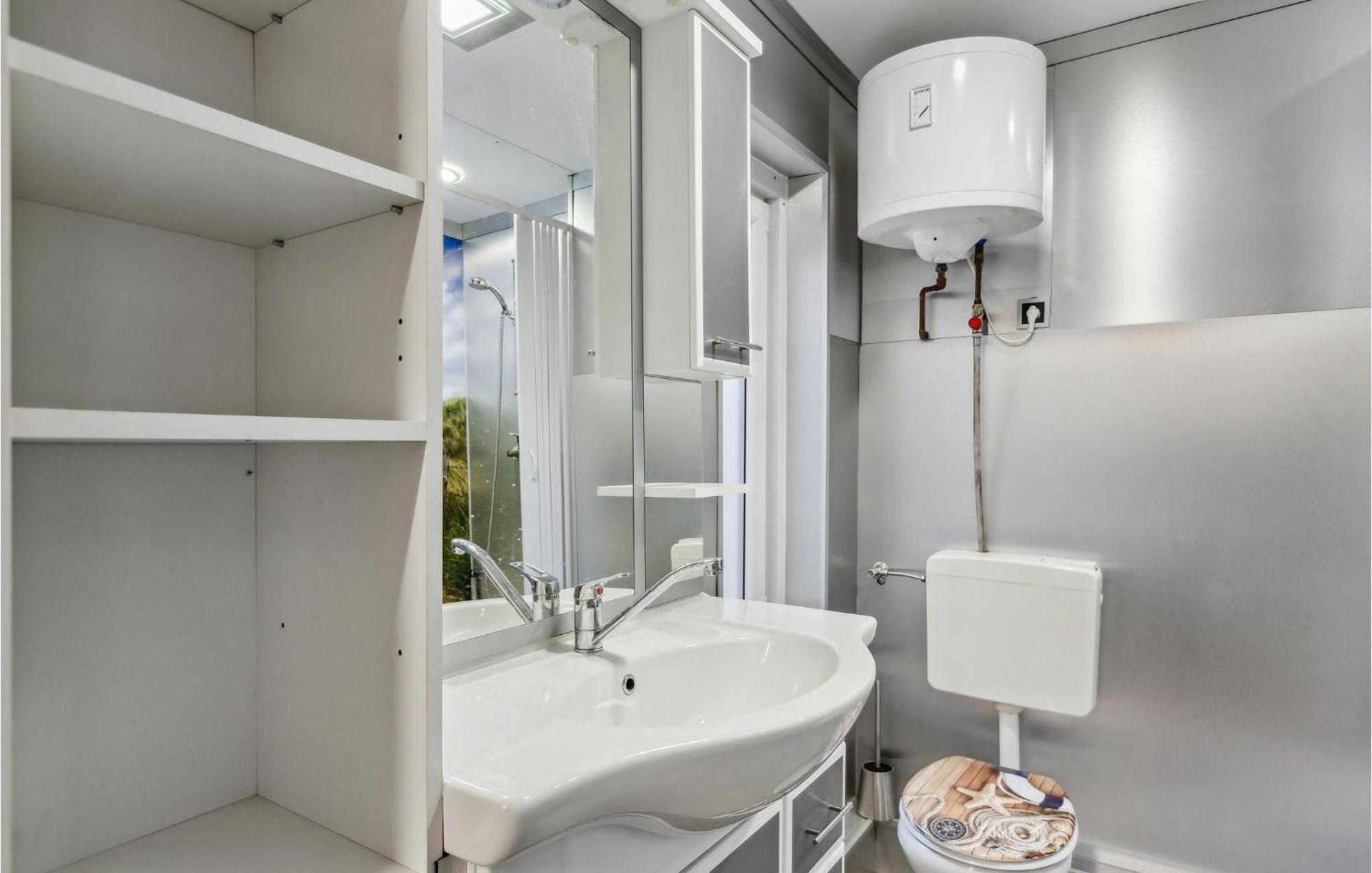 Nice Home In Zeulenroda-Triebes With Sauna Екстериор снимка
