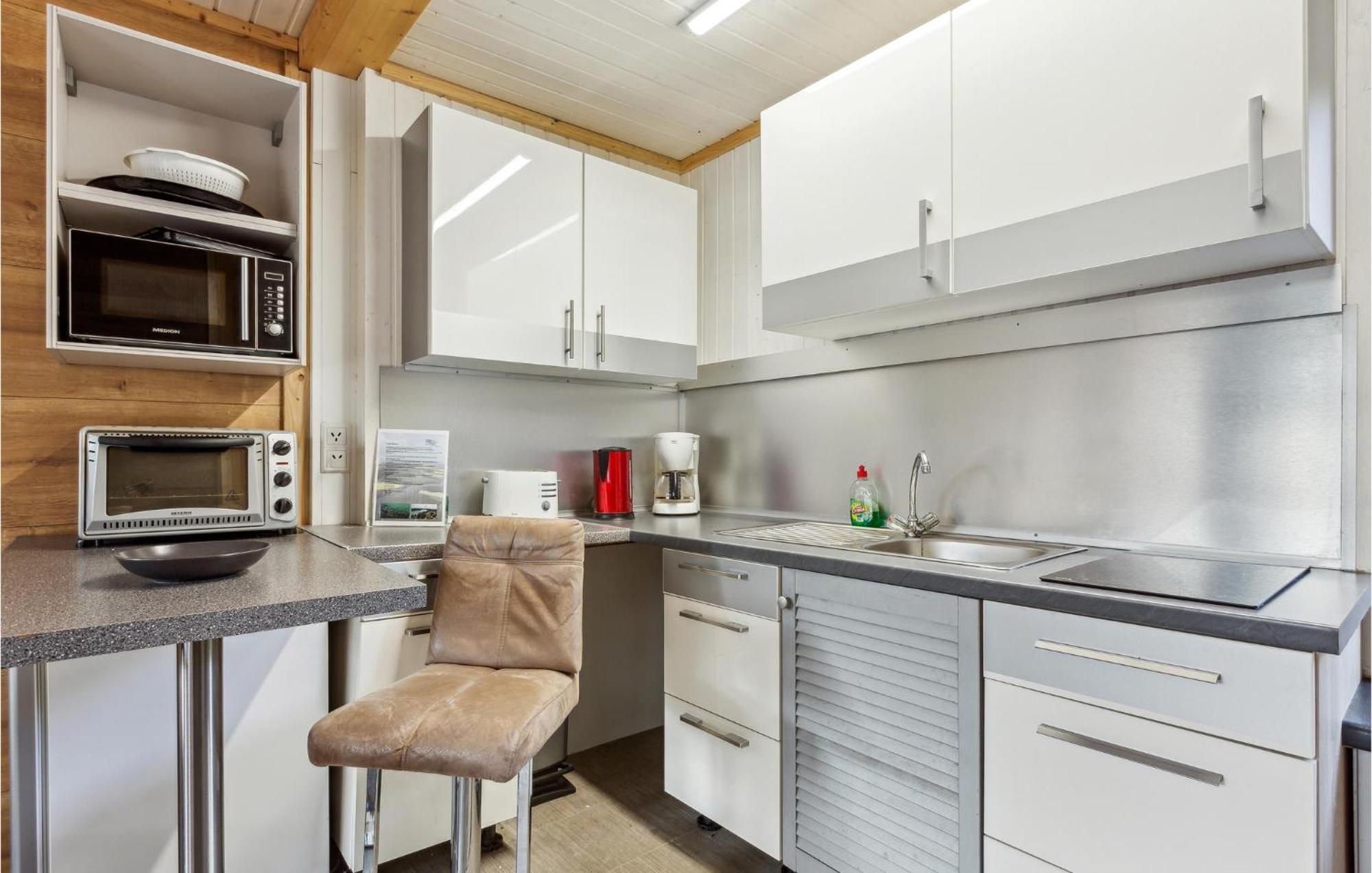 Nice Home In Zeulenroda-Triebes With Sauna Екстериор снимка