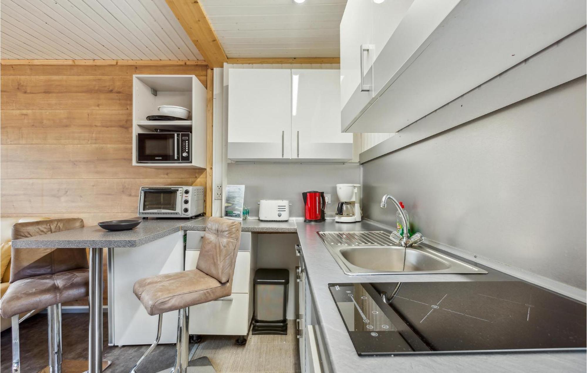 Nice Home In Zeulenroda-Triebes With Sauna Екстериор снимка
